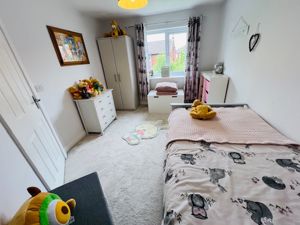 Photo 19- click for photo gallery